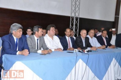  Rueda de prensa en apoyo al expresidente Leonel Fernandez en Santiago RD