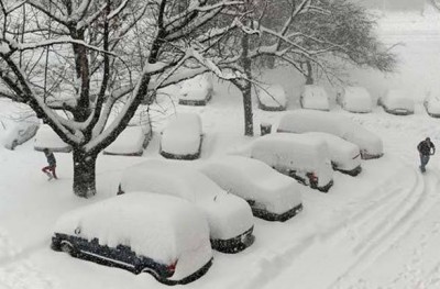 El noreste de EEUU vive el día más frío en décadas, cancelan más de mil vuelos