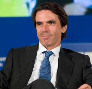Aznar se solidariza con Felipe González por los ataques de Venezuela