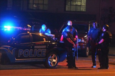 Mississippi llora la muerte de dos policías tras tiroteo