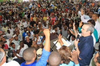  Militantes del Partido Revolucionario Dominicano (PRD) se integran a apoyar al PRM