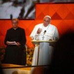 El papa Francisco se reúne con varias víctimas de abusos sexuales