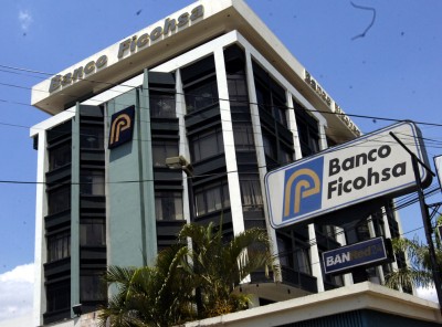Banco acusado de blanqueo de dinero cierra en Honduras