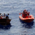 Los guardacostas de EEUU repatrían a 50 cubanos interceptados en el mar