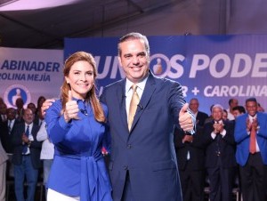 Luis Abinader oficializa a Carolina Mejía como su candidata vicepresidencial