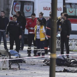 Dos explosiones sacuden el aeropuerto de Estambul; 28 muertos y unos 20 heridos