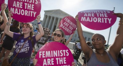 Cómo se beneficiarán las latinas del fallo de la Corte Suprema que acabó con las restricciones al aborto en Texas
