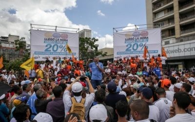 Acusan a Danilo de negociar a favor del Gobierno de Maduro