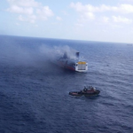 Se incendia el ferry que va de Puerto Rico a RD