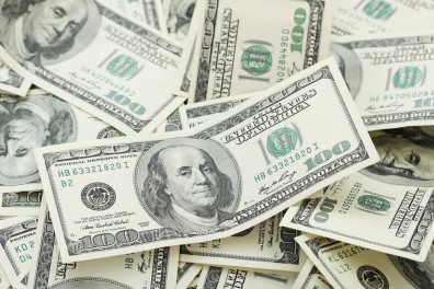 Dominicanos del exterior aportan US$5,292.9 MM en remesas de enero a septiembre