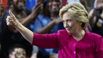 Clinton retoma la campaña en el inicio del mes de la hispanidad