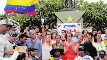 El arresto domiciliario de López fue una “decisión unilateral” del gobierno de Maduro, dice Lilian Tintori