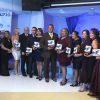 Parte de los galardoneados en el aniversario, (Foto Mayra La Paz)