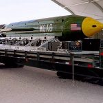 Estados Unidos lanza sobre Afganistán su mayor bomba no nuclear
