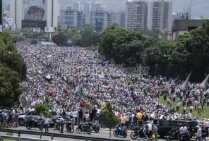 Marcha del 19 de abril y hoy se marchara otra vez en Venezuela