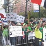 Dominicanos protestan contra Leonel en New York