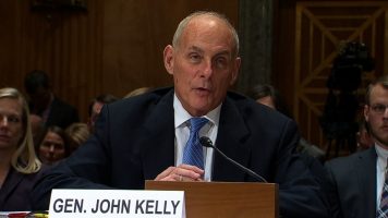 Kelly: inmigrantes con TPS quizás deberían empezar a pensar en volver a casa
