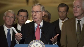Senadores republicanos presentan hoy proyecto de ley de salud que recorta Medicaid y aumenta subsidios
