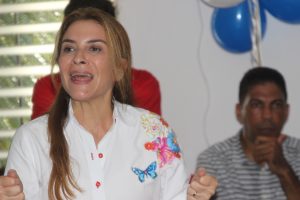 Carolina Mejía  exhorta a jóvenes  participar de la política y encarnar un nuevo liderazgo ético y moral