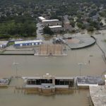 Harvey toca tierra de nuevo, ahora en Louisiana, y remueve los peores recuerdos de Katrina