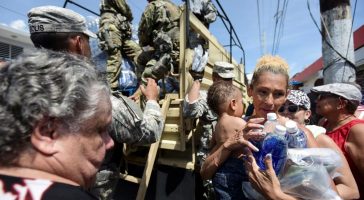 EE UU activa una enorme operación militar para sacar a Puerto Rico del caos