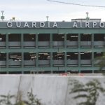 Alarma de bomba aeropuerto La Guardia NY afectó viajeros dominicanos