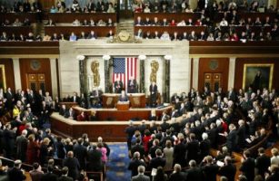 La carrera por los 60 votos: el inusual debate que arrancó en el Senado