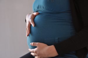 ONU dice embarazos de adolescentes en R.Dominicana requieren urgente atención