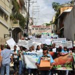 Dominicanos marchan para denunciar crisis hospitalaria en el país