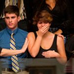 Jóvenes de Parkland enfrentan la realidad: Congreso de Florida vota en contra de limitar la venta de armas de asalto