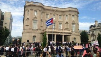 Fachada de la embajada de EEUU en cuba