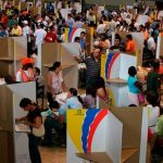 Colombia celebra este domingo sus primeras elecciones con las FARC en las boletas