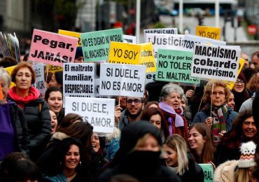 Mujeres levantan la voz contra la violencia machista con marchas en varias ciudades del mundo
