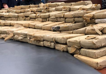 Autoridades aduanales incautan 1,185 libras de cocaína en puerto de Filadelfia