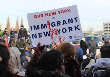 Inmigrantes en NY aportaron 228 mil millones dólares PIB; dominicanos son mayoría