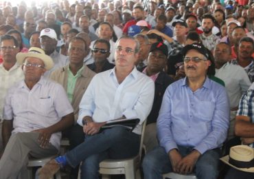 Abinader celebra encuentro multitudinario con productores agropecuarios