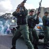 La fuerte  lucha por el control del ejército en Venezuela