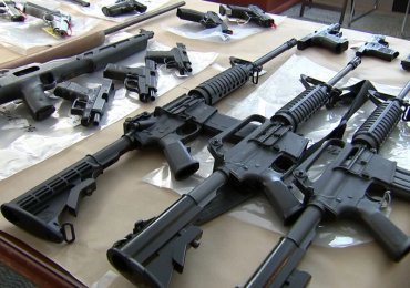 Policía incauta armas de fuego en poder de delincuentes en El Bronx