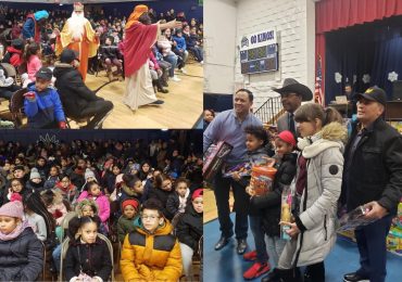 Reverendo Rubén Díaz celebra día de Reyes entregando juguetes a niños del Bronx