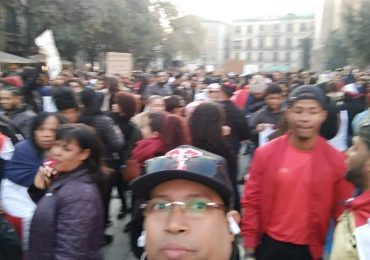 Dominicanos protestan contra JCE y el PLD en diversas ciudades europeas