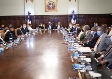Consejo de Ministros aprueba presupuesto por un billón de pesos