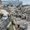 Rescatistas recuperan otra victima del derrumbe en Miami Dade