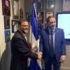 Senador Estatal de NY realiza visita al Consulado dominicano de esa ciudad