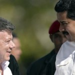 Acosado por la impopularidad, Maduro juega a la guerra